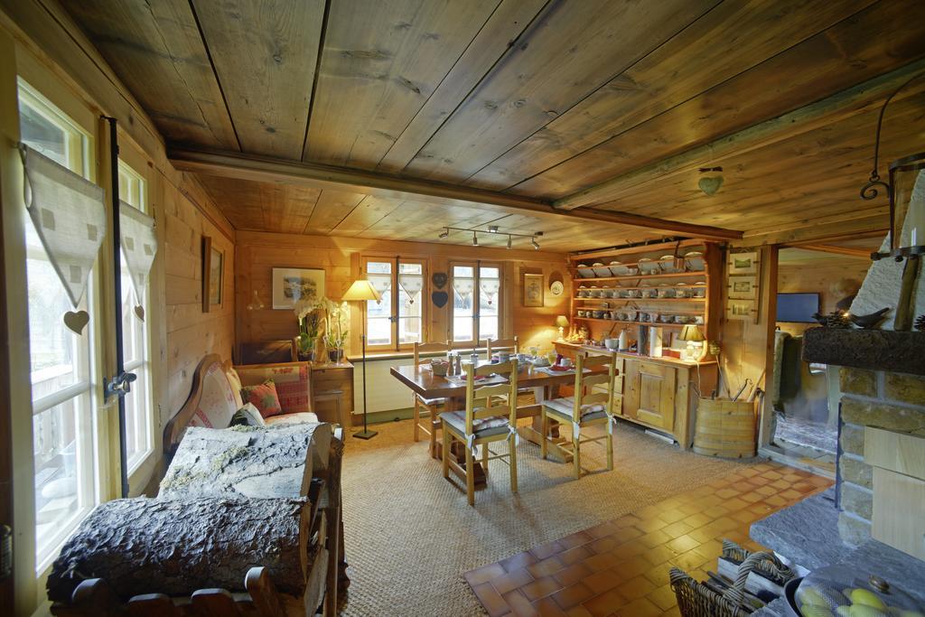 B&B Chalet La Croisee Vers L'Eglise Exterior photo